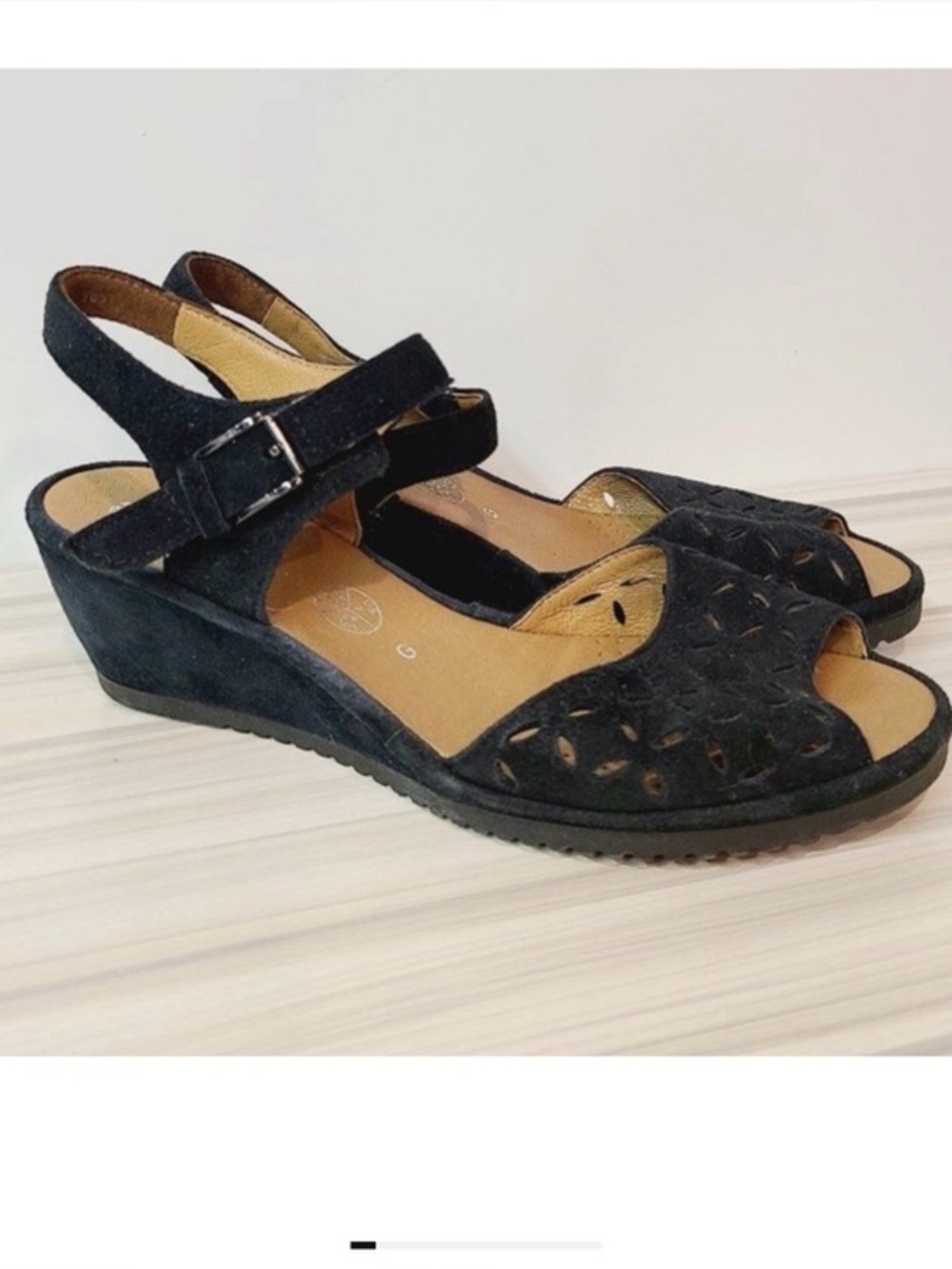 Ara Suede Leather Black Wedge Peep Toe with Cut Outs Sandals Shoes size 7